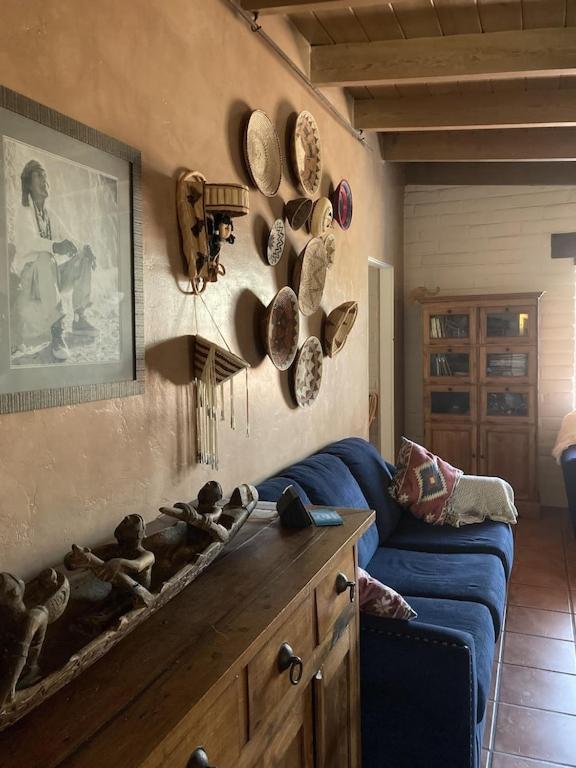 Casa Azul - Cute Centrally Located Adobe With Large Fenced Outdoor Living For Pets And Adults, Non-Smoking Тусон Экстерьер фото